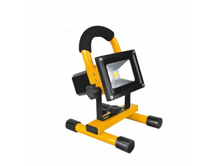 Светодиодный прожектор переносной аккумуляторный In Led-Free light COB  10W (4000-5500 К), шт