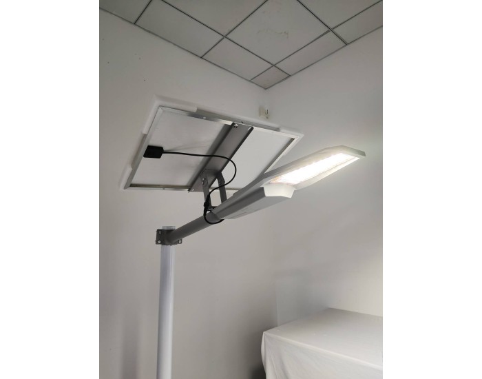 Уличный светодиодный  светильник на солнечной батарее In Led SR 500 (5800-6500 К), шт